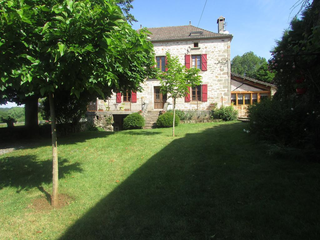 Ecuries De Saint Maurice- Maison D'Hotes De Gondou Lacapelle-Marival Εξωτερικό φωτογραφία