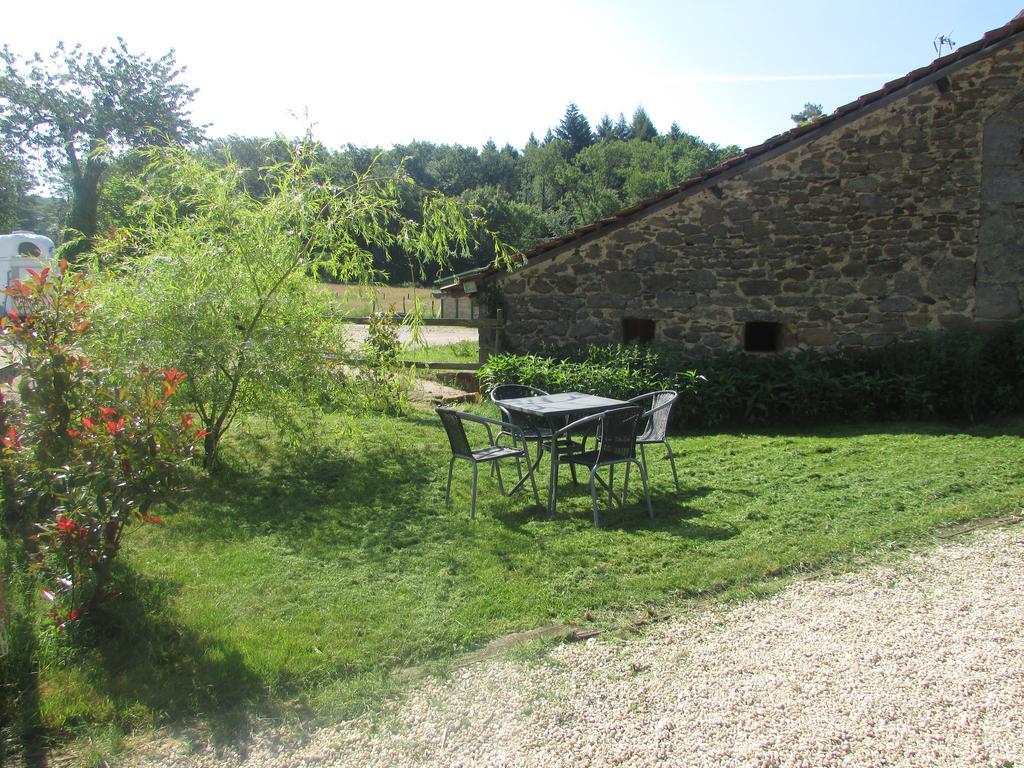Ecuries De Saint Maurice- Maison D'Hotes De Gondou Lacapelle-Marival Εξωτερικό φωτογραφία
