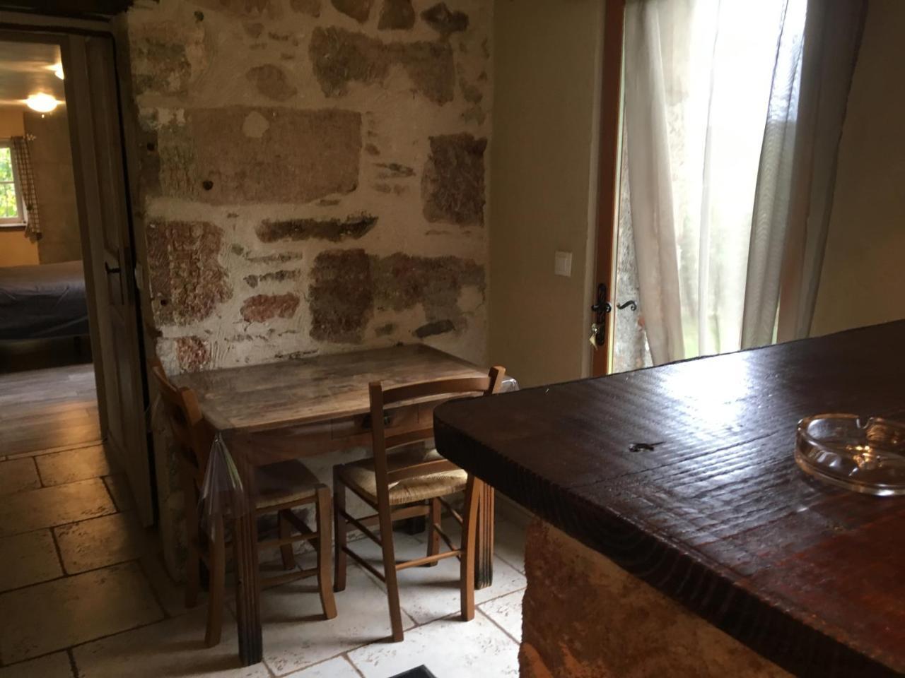 Ecuries De Saint Maurice- Maison D'Hotes De Gondou Lacapelle-Marival Εξωτερικό φωτογραφία